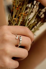 Anillo SIRENA | SIRENA101A | Joyas Creativas, Joyas de Autor, Artesanía de Madrid, Alianzas, gemelos, joyas de Madrid